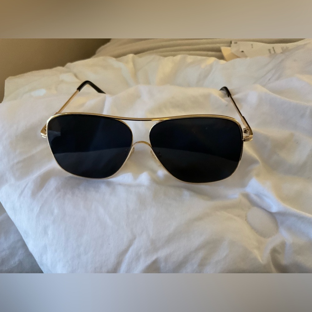 Gold like sunglasses